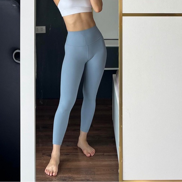 lululemon Align™ High-Rise Pant 25" - Picture 2 of 3